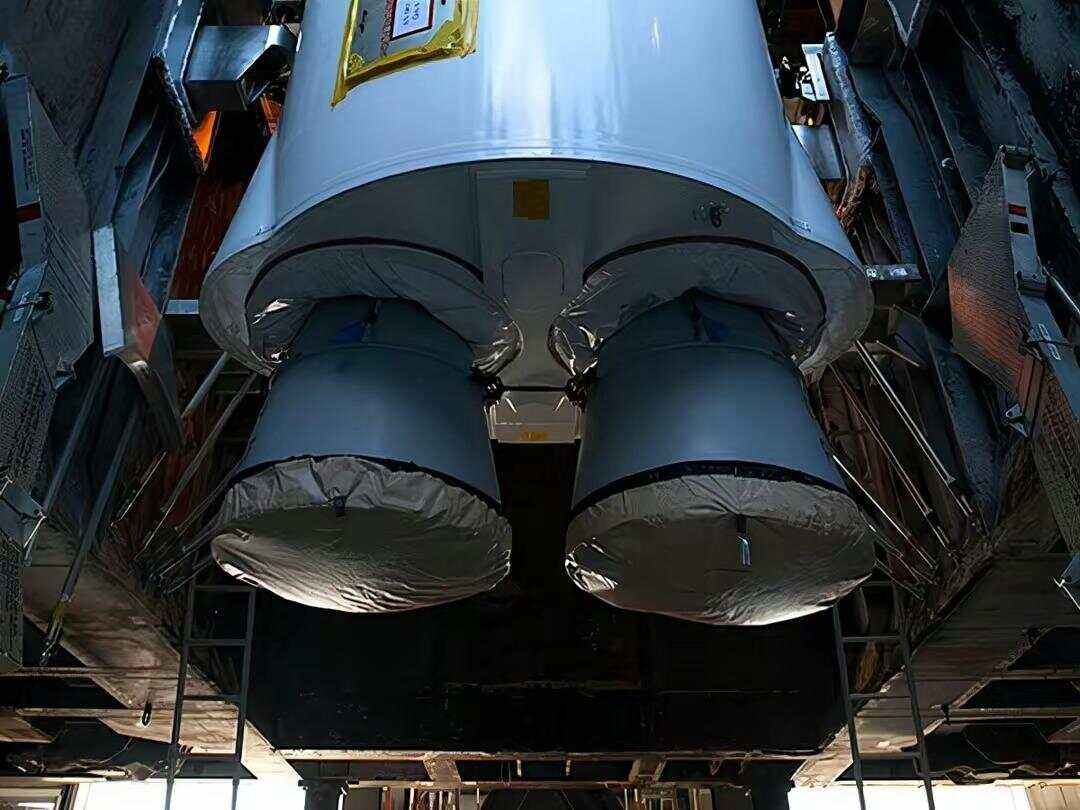 乐鱼中国官网-休斯敦火箭训练开放日，窗口期再遭质疑引欢呼，荷甲在即，细节决定成败