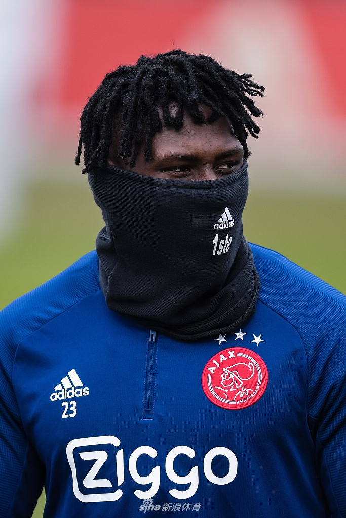 阿贾克斯怎么这么垃圾